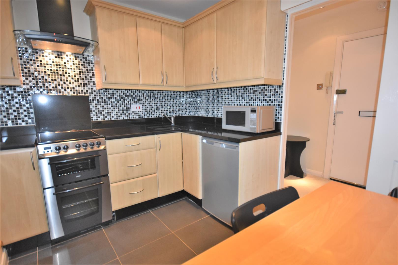 33 Seabank, Penarth, The Esplanade, Vale Of Glamorgan, CF64 3AR